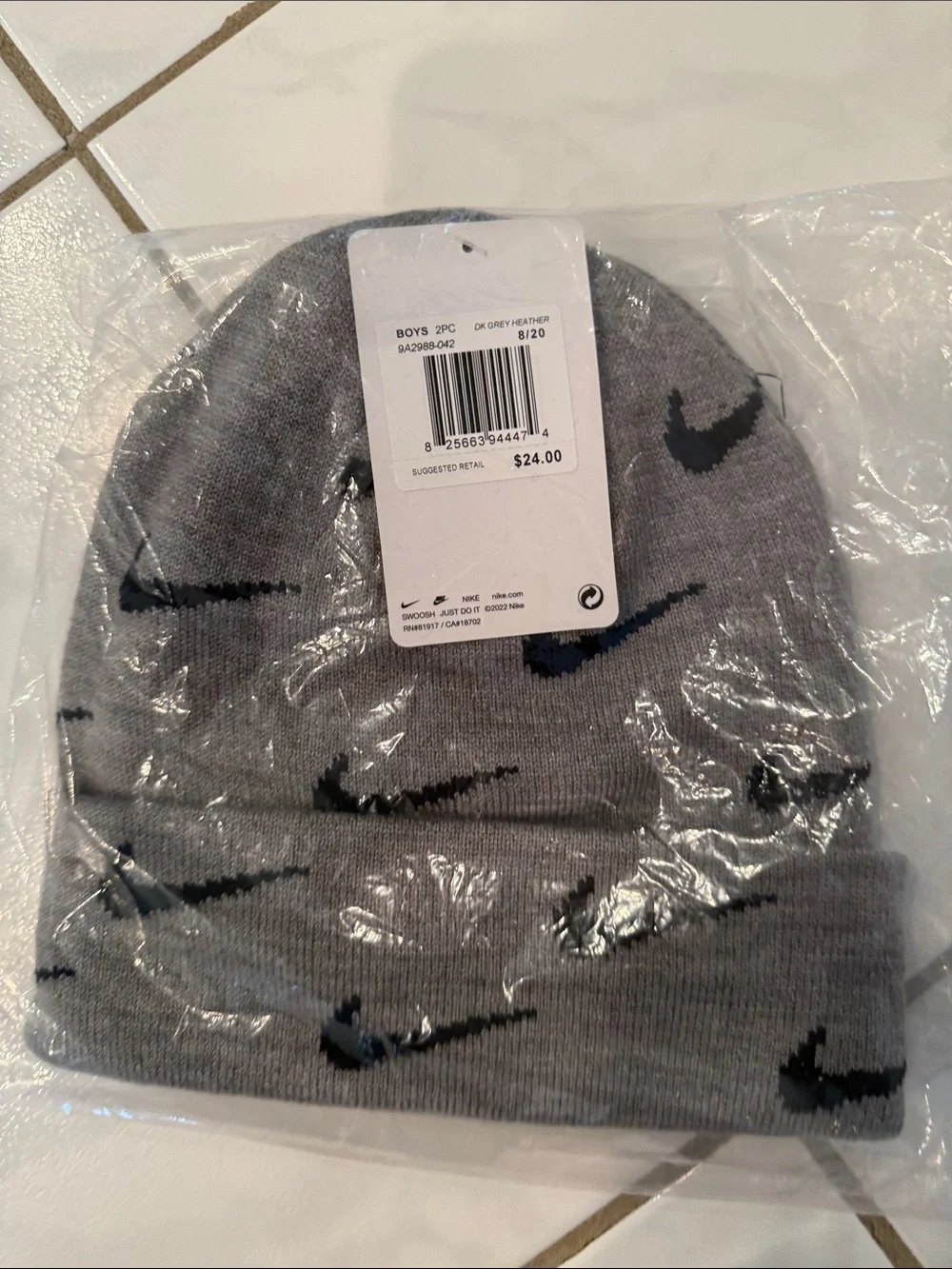 Nike Heather Gray Beanie Set with gloves